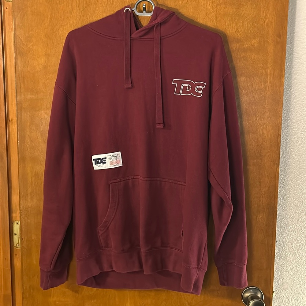 TDE Top Dawg Entertainment Men’s Maroon Hoodie
